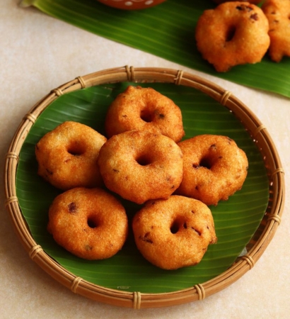 Vada Maker & Continuous Stone Wet Grinder & Batter Filling Machine With Blender (4)